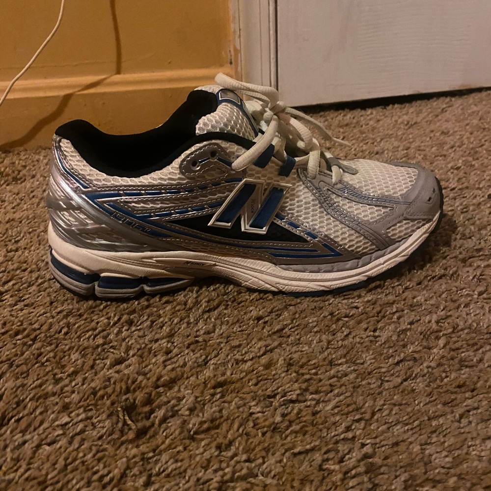 NEW BALANCE 1906 BLUE WHITE AND SILVER